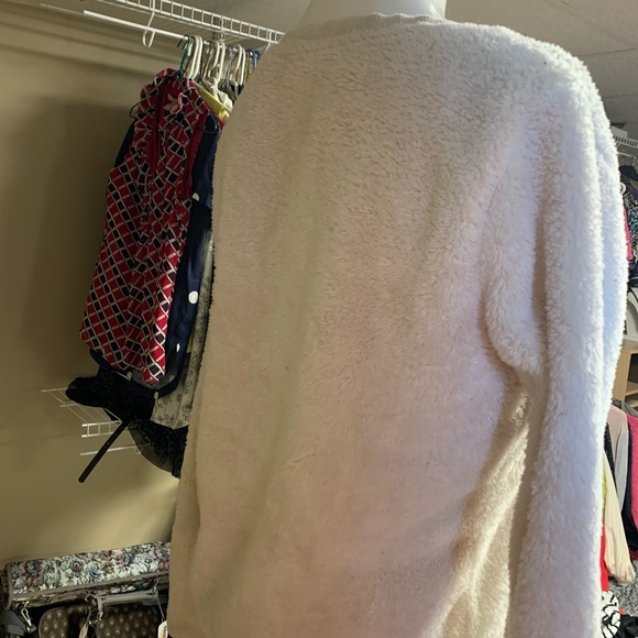 Roxy sweater - Picture 3 of 3